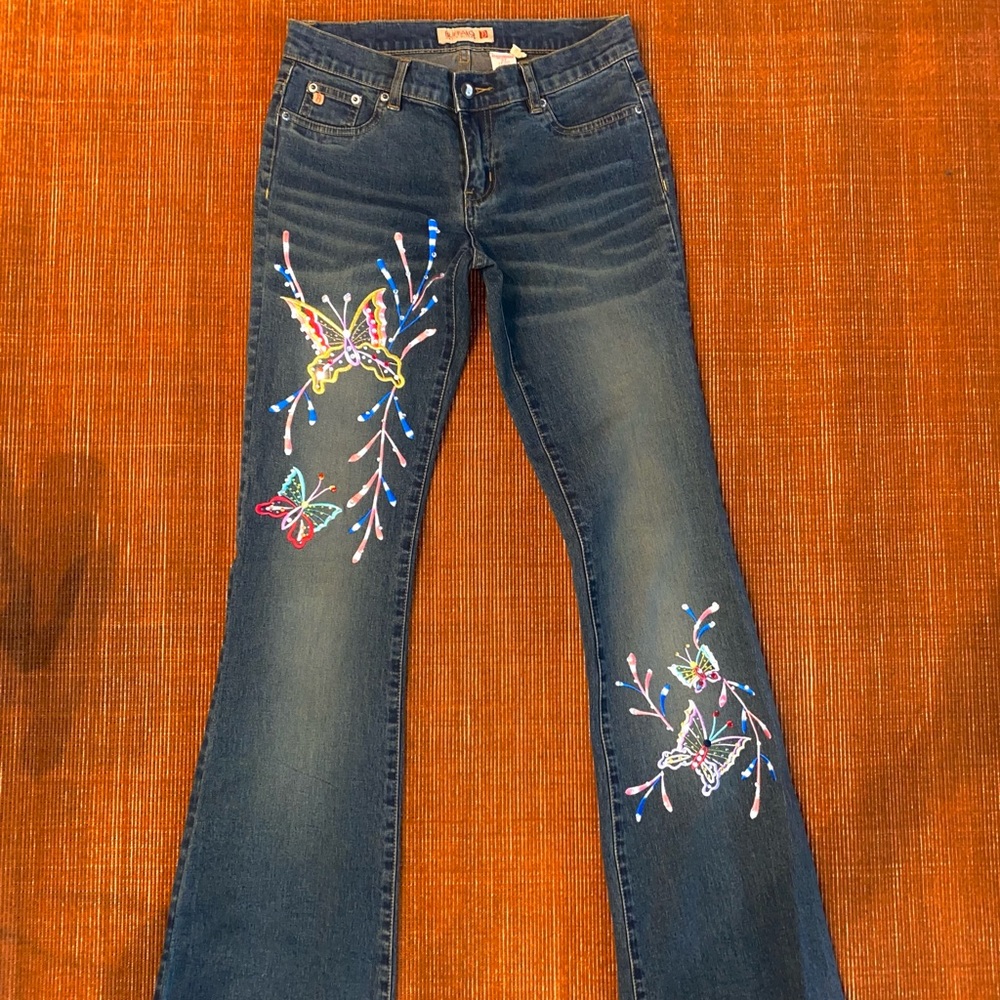 Boot cut embellished + embroidered butterfly jeans 🦋